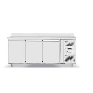 Kühltisch, dreitürig Profi Line 420 L
